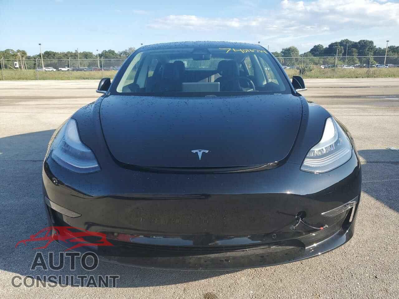 TESLA MODEL 3 2020 - 5YJ3E1EB7LF648052