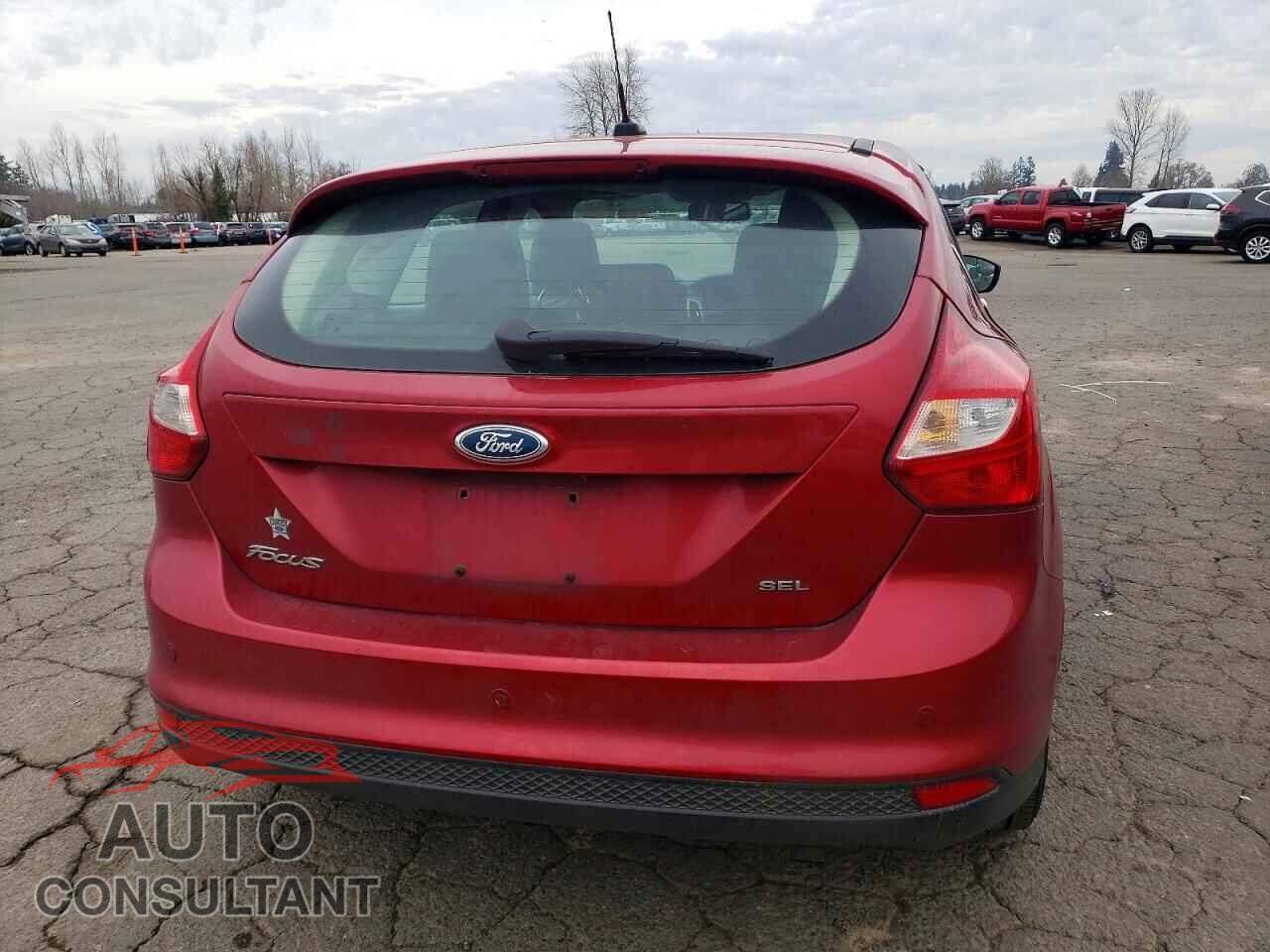 FORD FOCUS 2012 - 1FAHP3M26CL122429