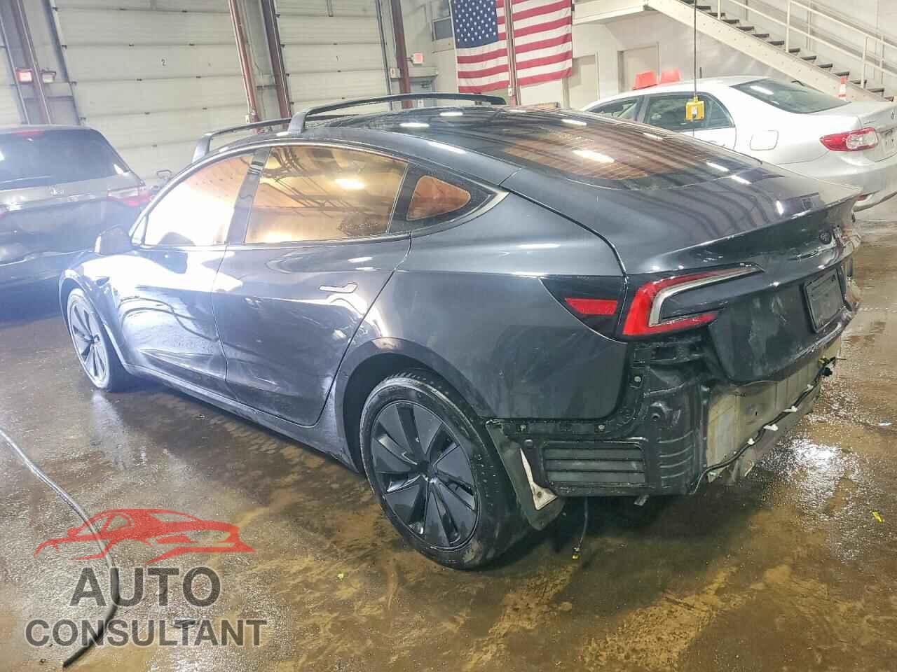TESLA MODEL 3 2024 - 5YJ3E1EB3RF801969
