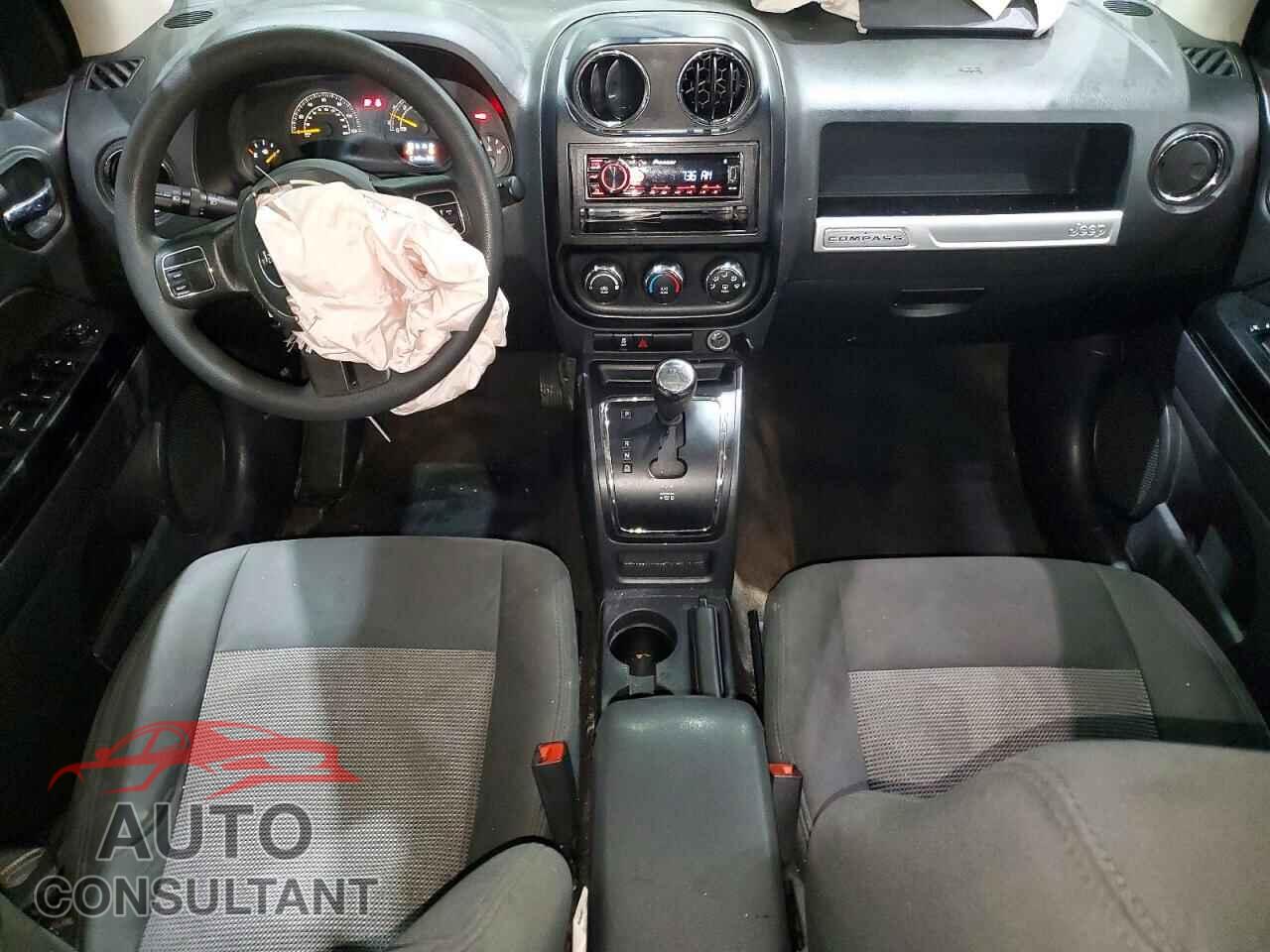 JEEP COMPASS 2015 - 1C4NJCBB6FD281371