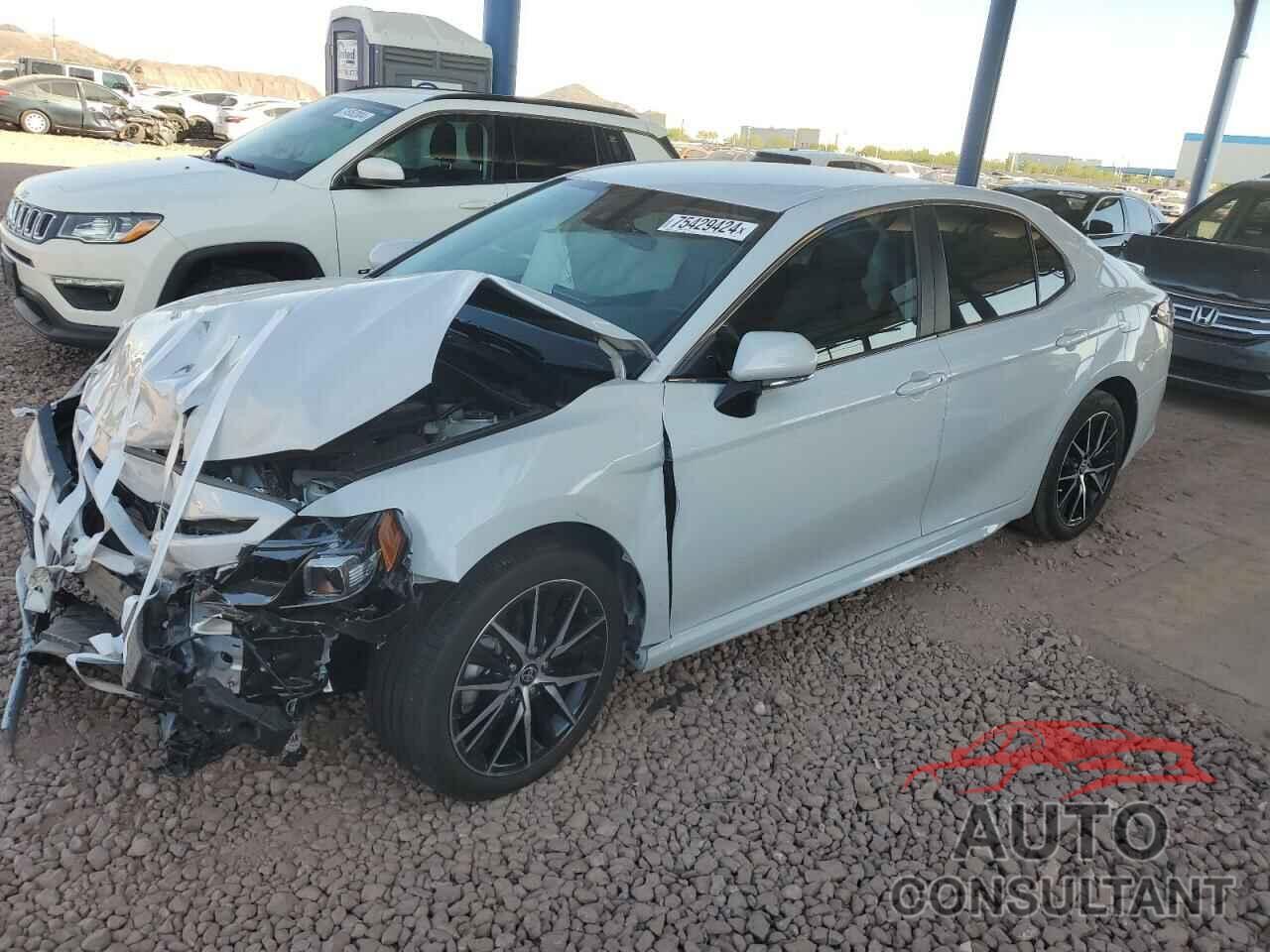 TOYOTA CAMRY 2024 - 4T1G11AK5RU192325