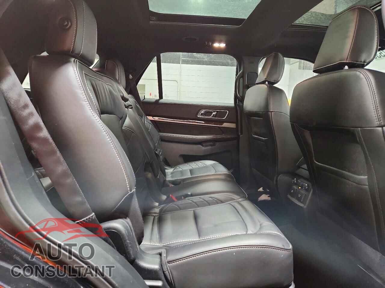 FORD EXPLORER 2018 - 1FM5K8HT0JGB31298