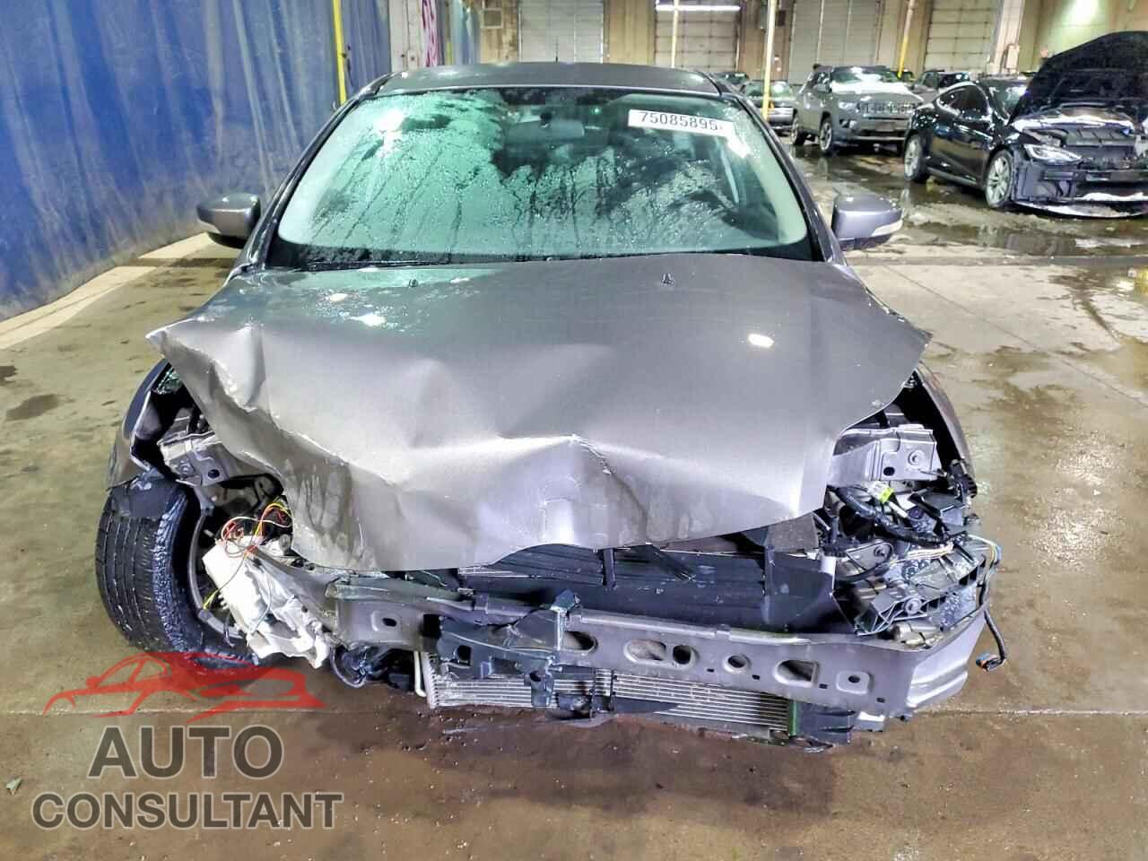 FORD FOCUS 2014 - 1FADP3K2XEL103385