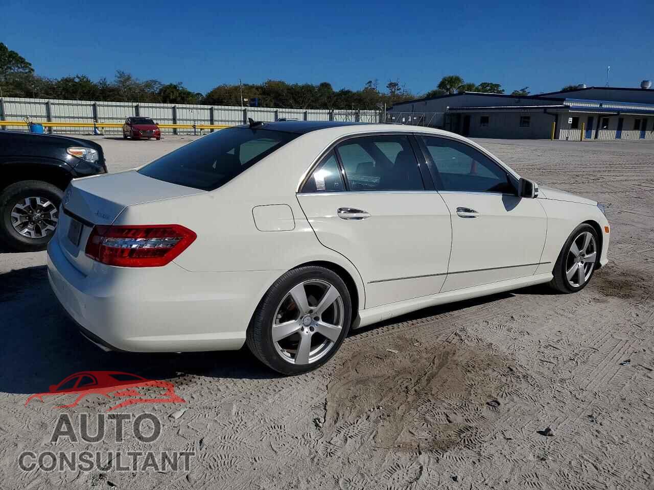 MERCEDES-BENZ E-CLASS 2010 - WDDHF8HB2AA259662