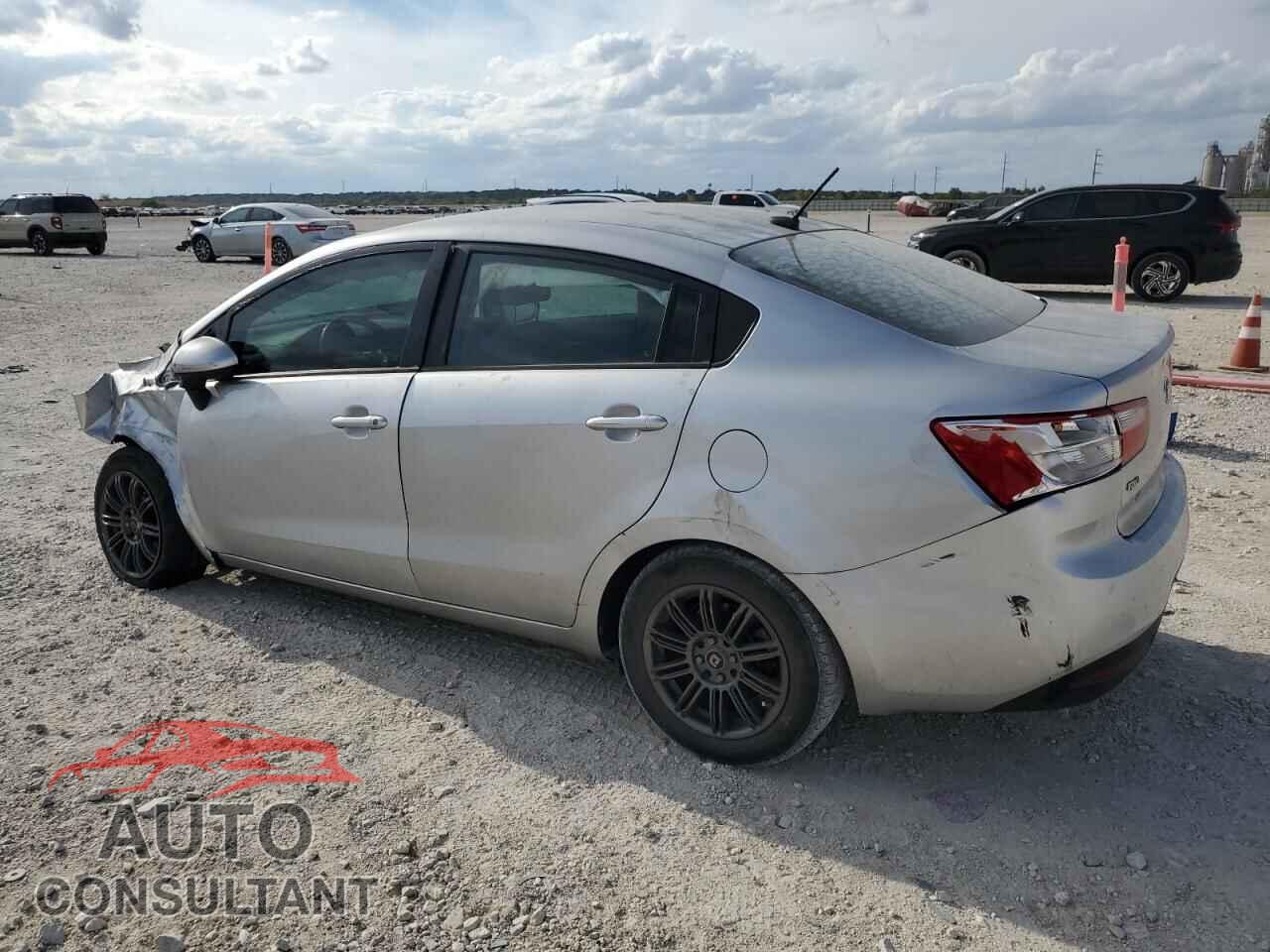 KIA RIO 2015 - KNADN4A35F6421766