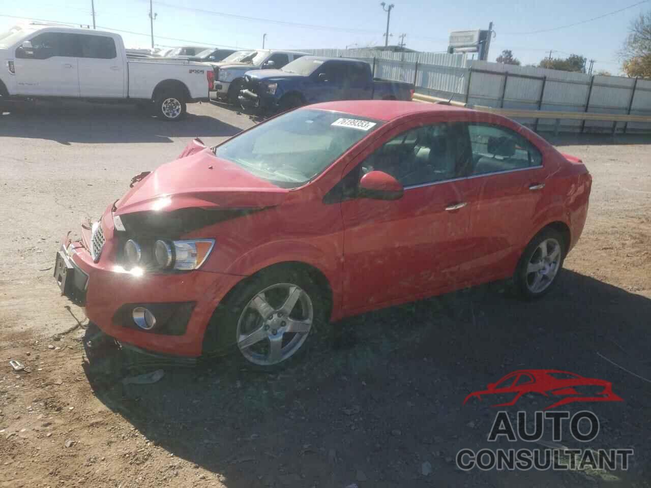 CHEVROLET SONIC 2015 - 1G1JE5SB1F4139355