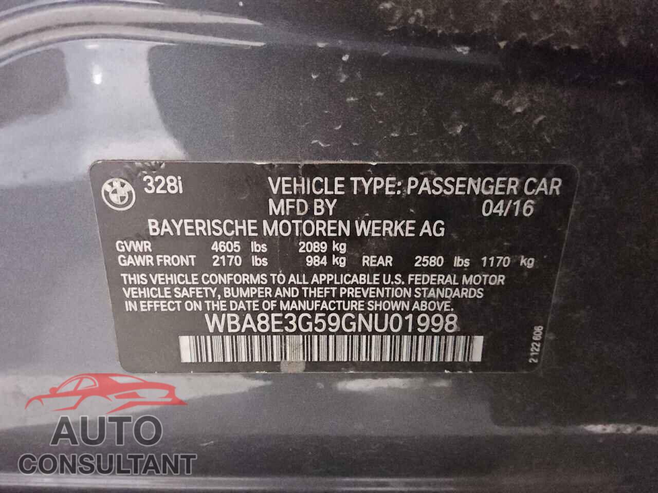 BMW 3 SERIES 2016 - WBA8E3G59GNU01998