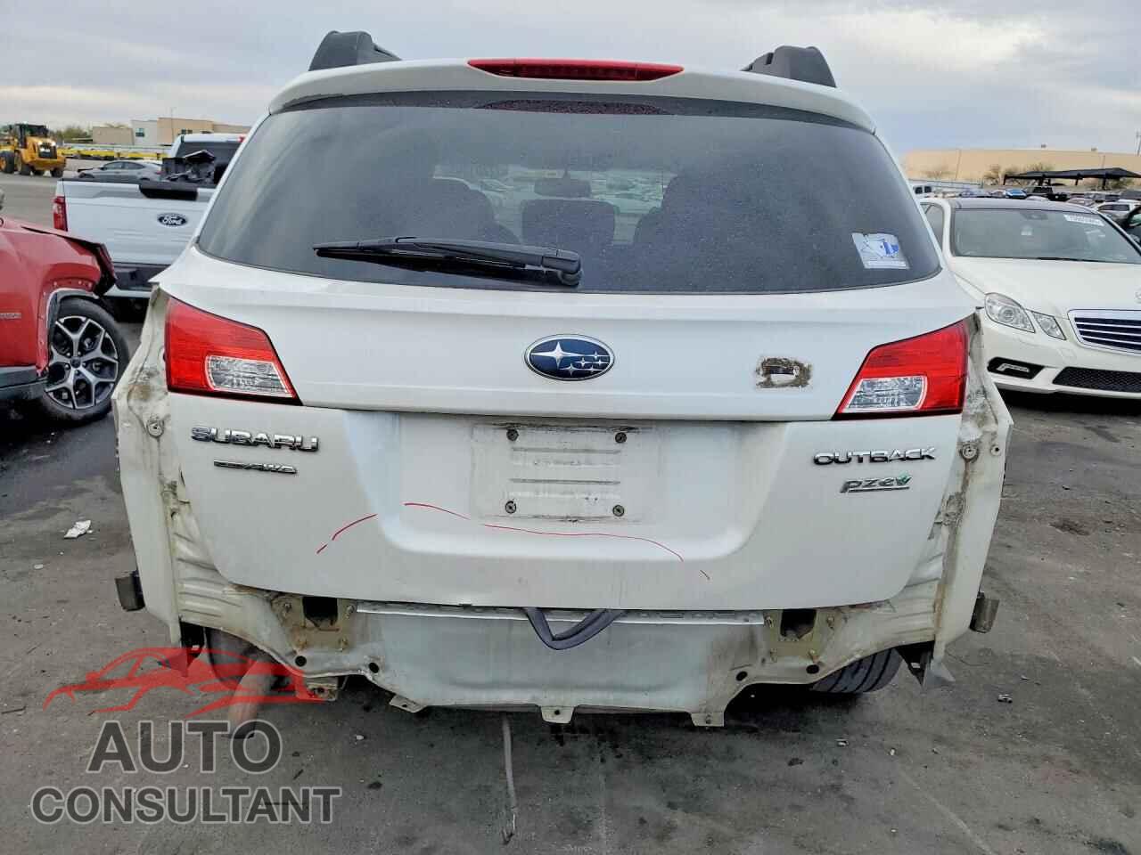 SUBARU OUTBACK 2013 - 4S4BRBCC3D1294487