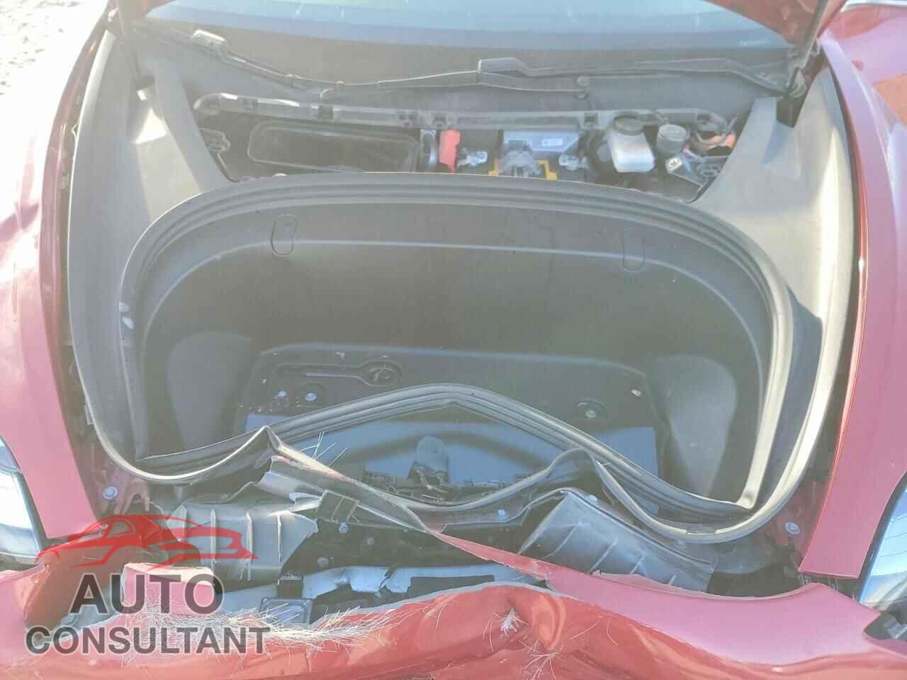 TESLA MODEL 3 2018 - 5YJ3E1EB3JF133661