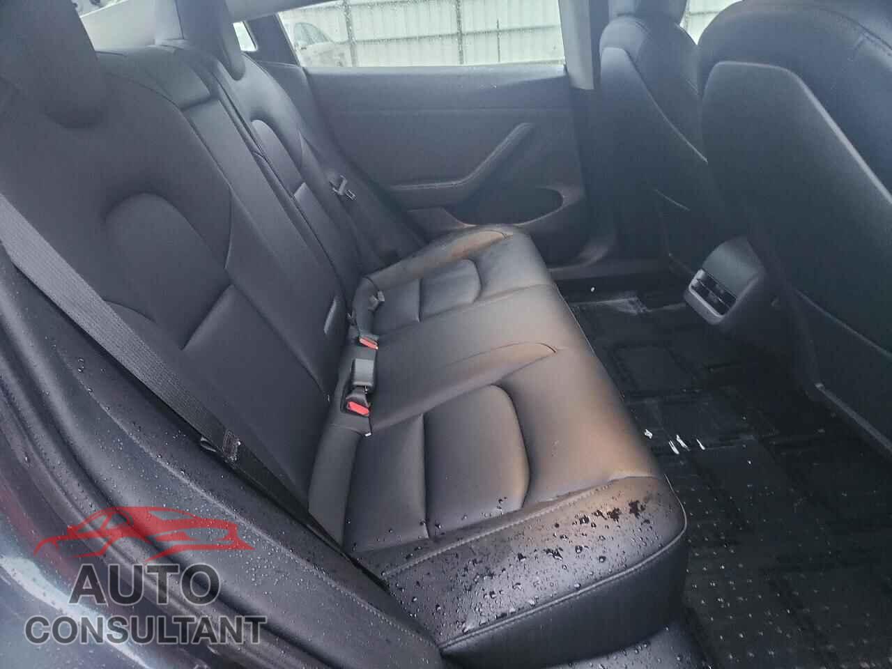 TESLA MODEL 3 2023 - 5YJ3E1EA4PF404372
