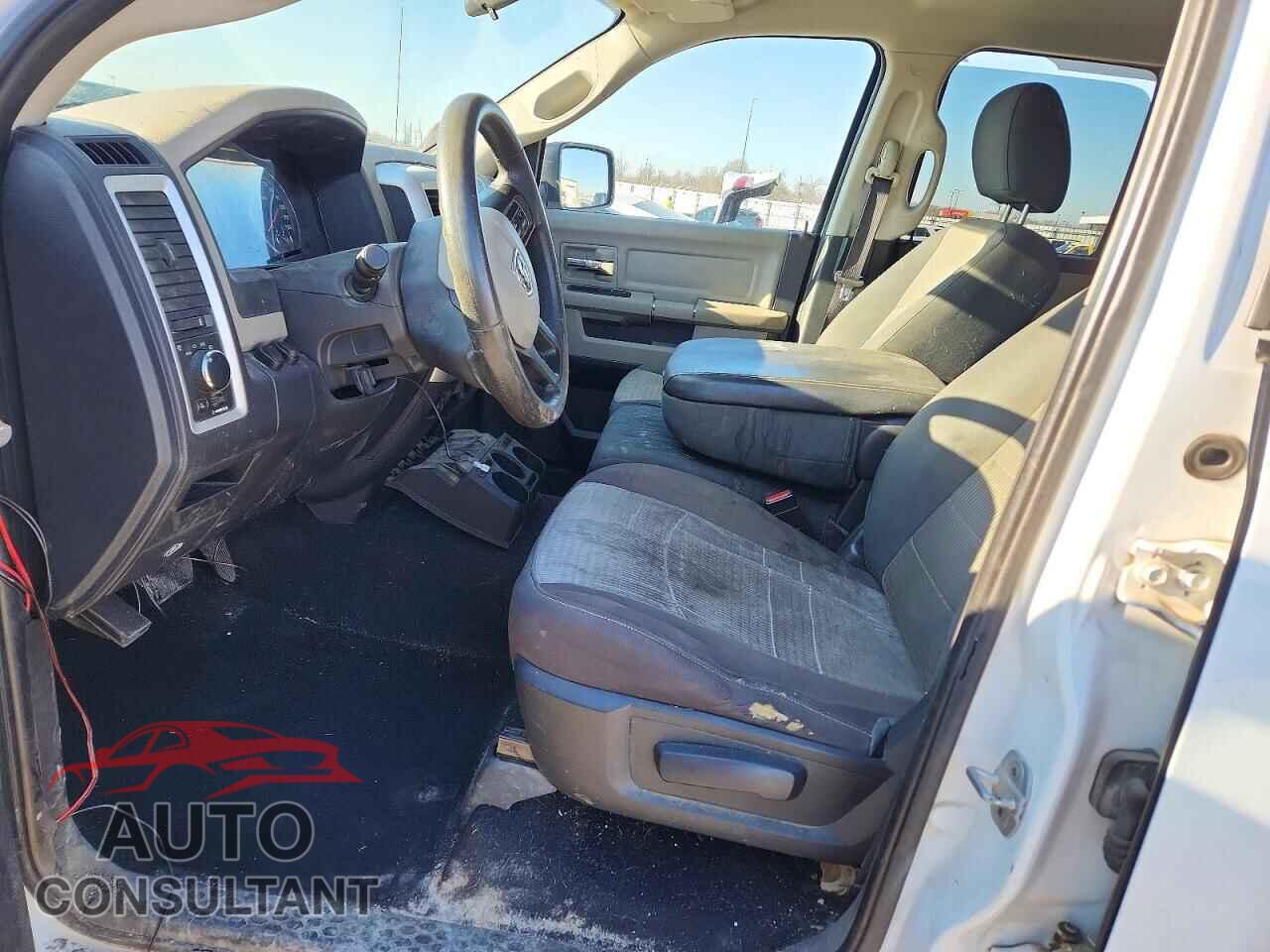 DODGE RAM 1500 2012 - 1C6RD7GP1CS102446
