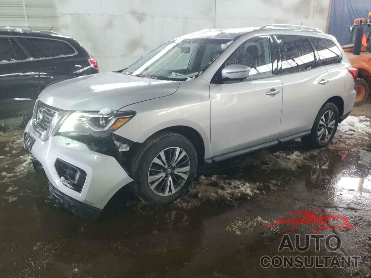 NISSAN PATHFINDER 2017 - 5N1DR2MM3HC679736