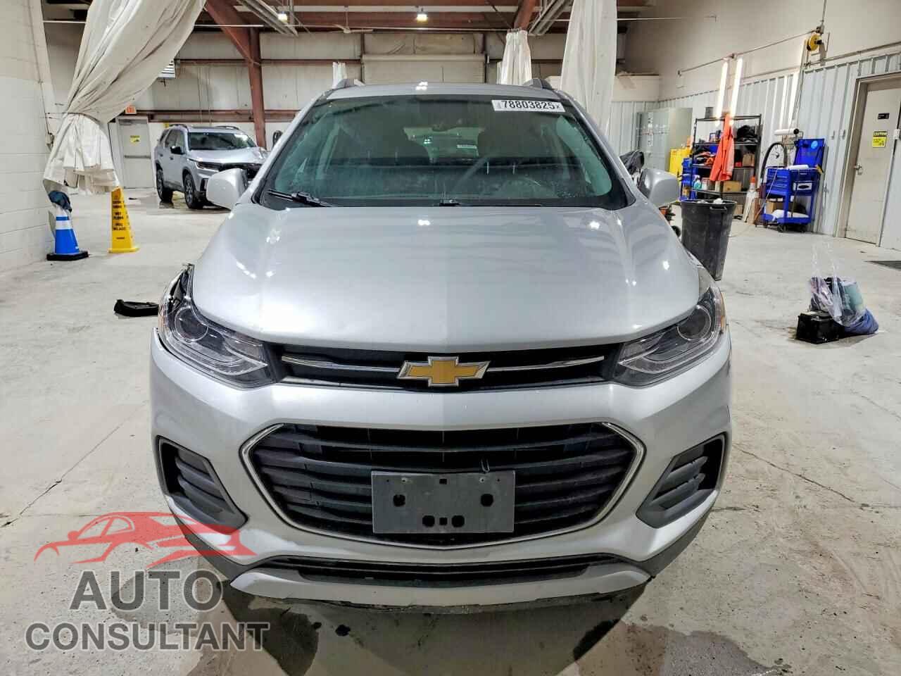 CHEVROLET TRAX 2020 - 3GNCJLSB5LL198745
