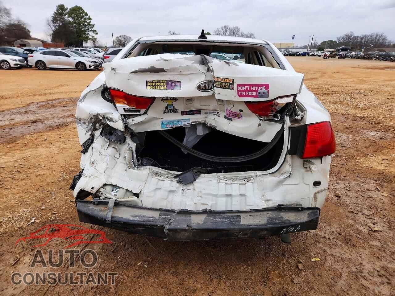 KIA OPTIMA 2010 - KNAGG4A84A5394528
