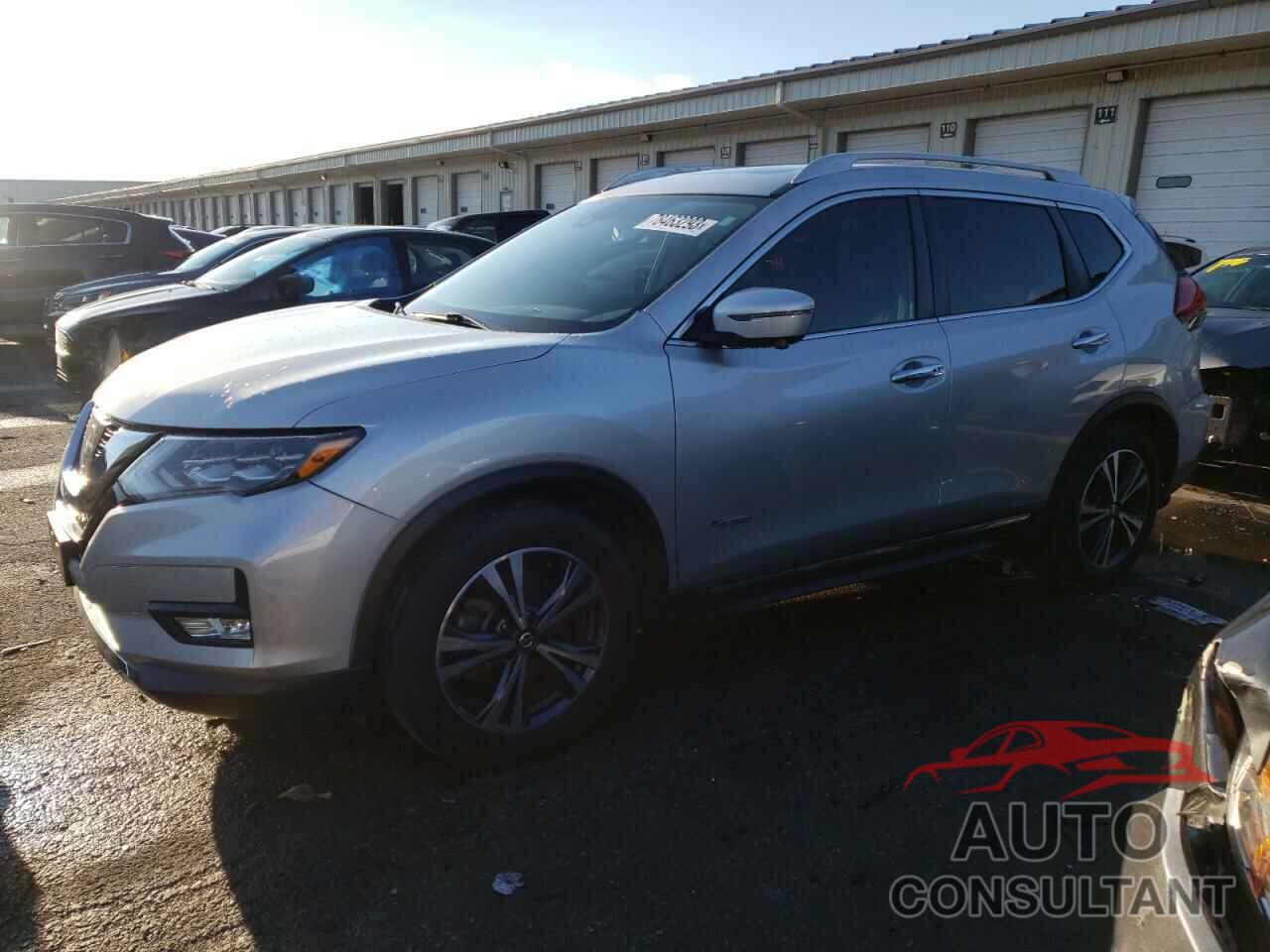 NISSAN ROGUE 2017 - 5N1ET2MT8HC800435