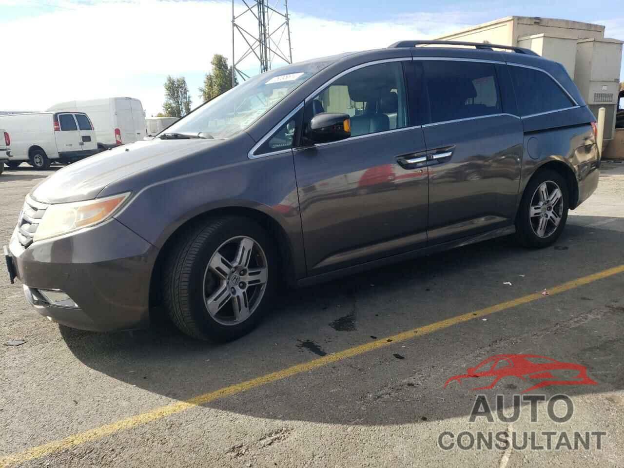 HONDA ODYSSEY 2013 - 5FNRL5H90DB075738