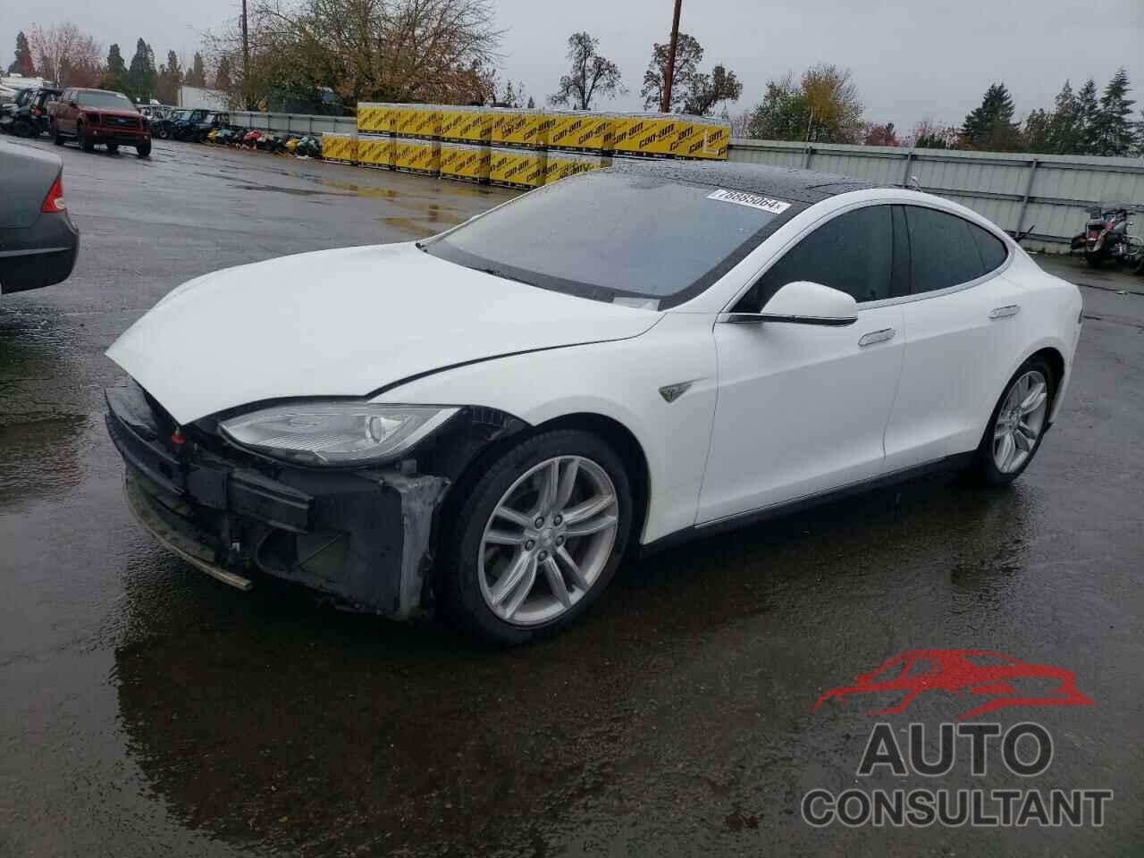 TESLA MODEL S 2013 - 5YJSA1CN0DFP04497