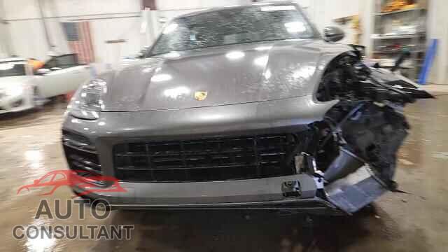 PORSCHE CAYENNE 2023 - WP1AF2AY4PDA20501