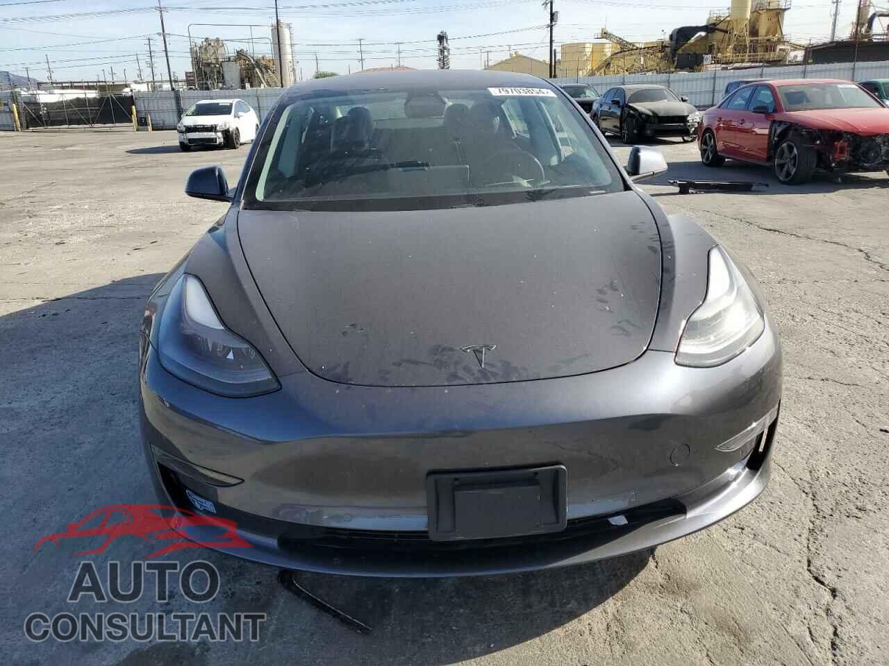 TESLA MODEL 3 2021 - 5YJ3E1EA8MF017738