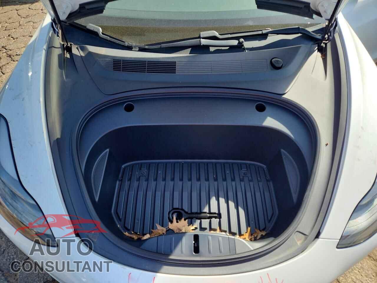 TESLA MODEL 3 2021 - 5YJ3E1EA1MF920748