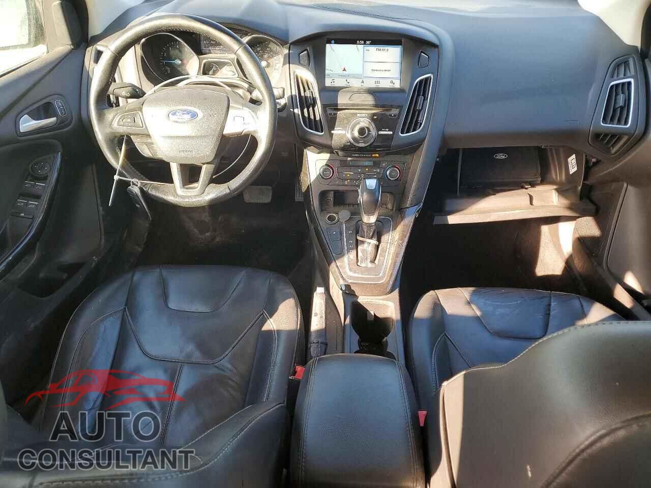 FORD FOCUS 2017 - 1FADP3J29HL259956