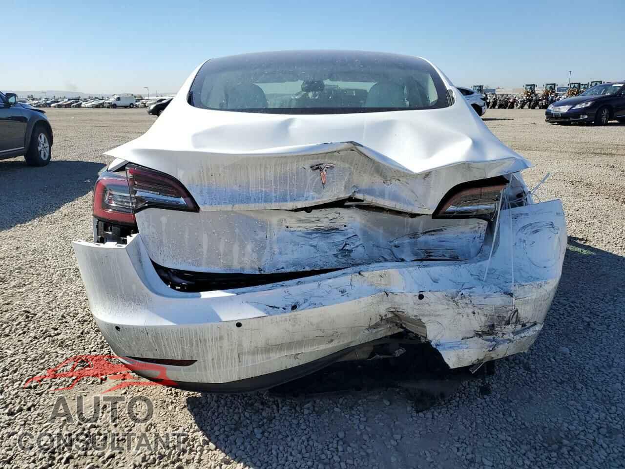 TESLA MODEL 3 2021 - 5YJ3E1EA8MF938843