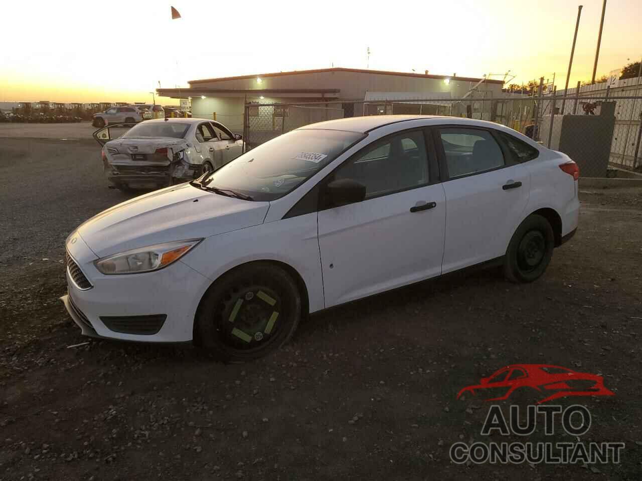 FORD FOCUS 2018 - 1FADP3E25JL270629