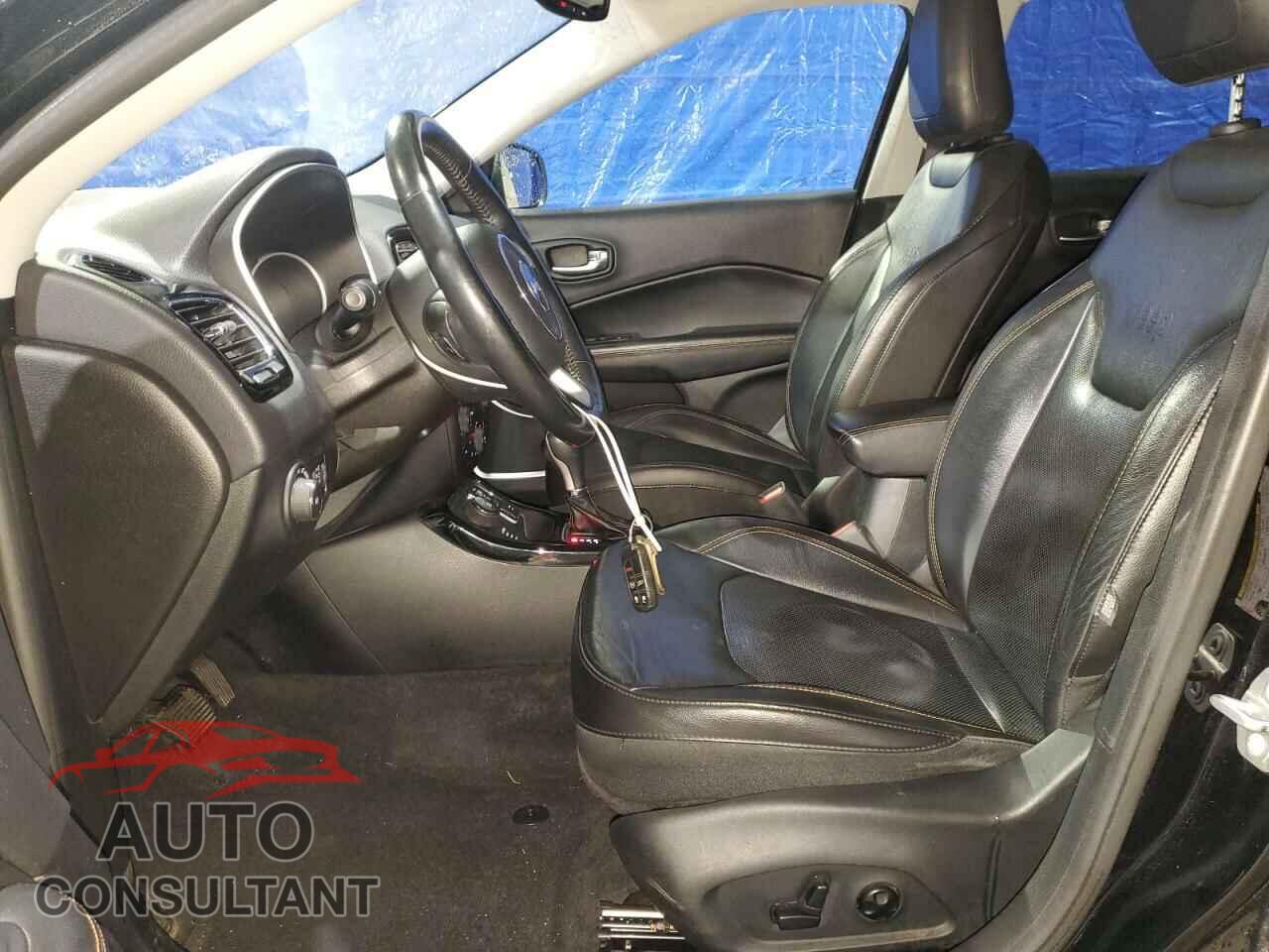 JEEP COMPASS 2018 - 3C4NJDCB8JT280858