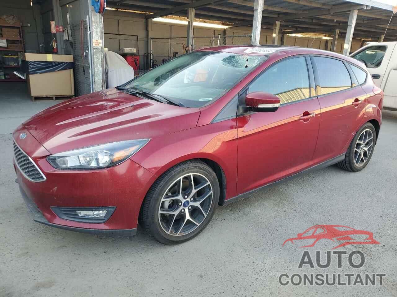 FORD FOCUS 2017 - 1FADP3M21HL303508