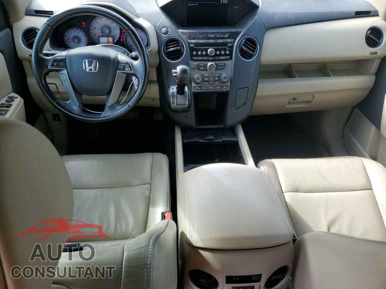 HONDA PILOT 2014 - 5FNYF3H51EB013996