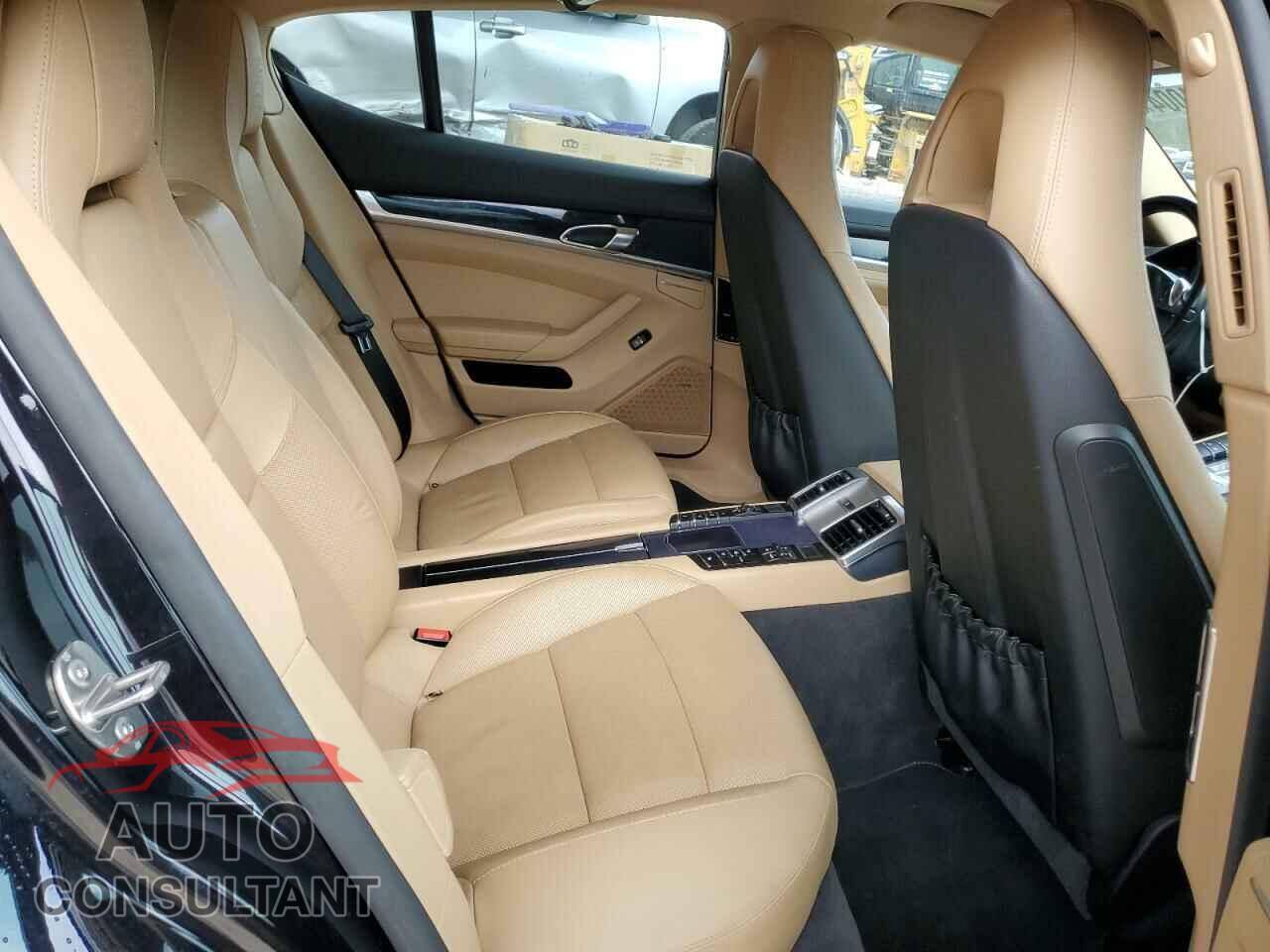 PORSCHE PANAMERA 2016 - WP0AA2A77GL001633
