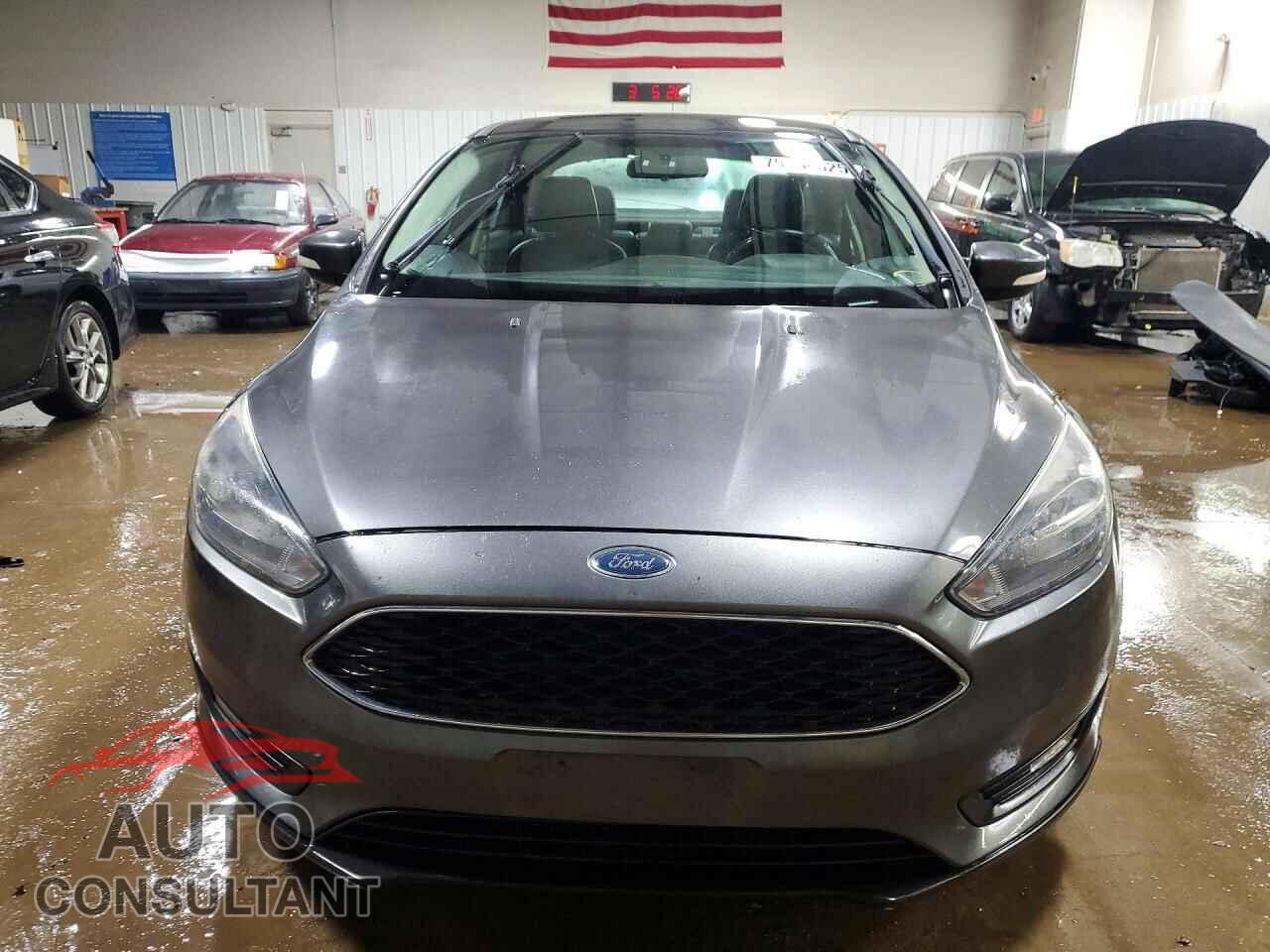 FORD FOCUS 2016 - 1FADP3F22GL302346