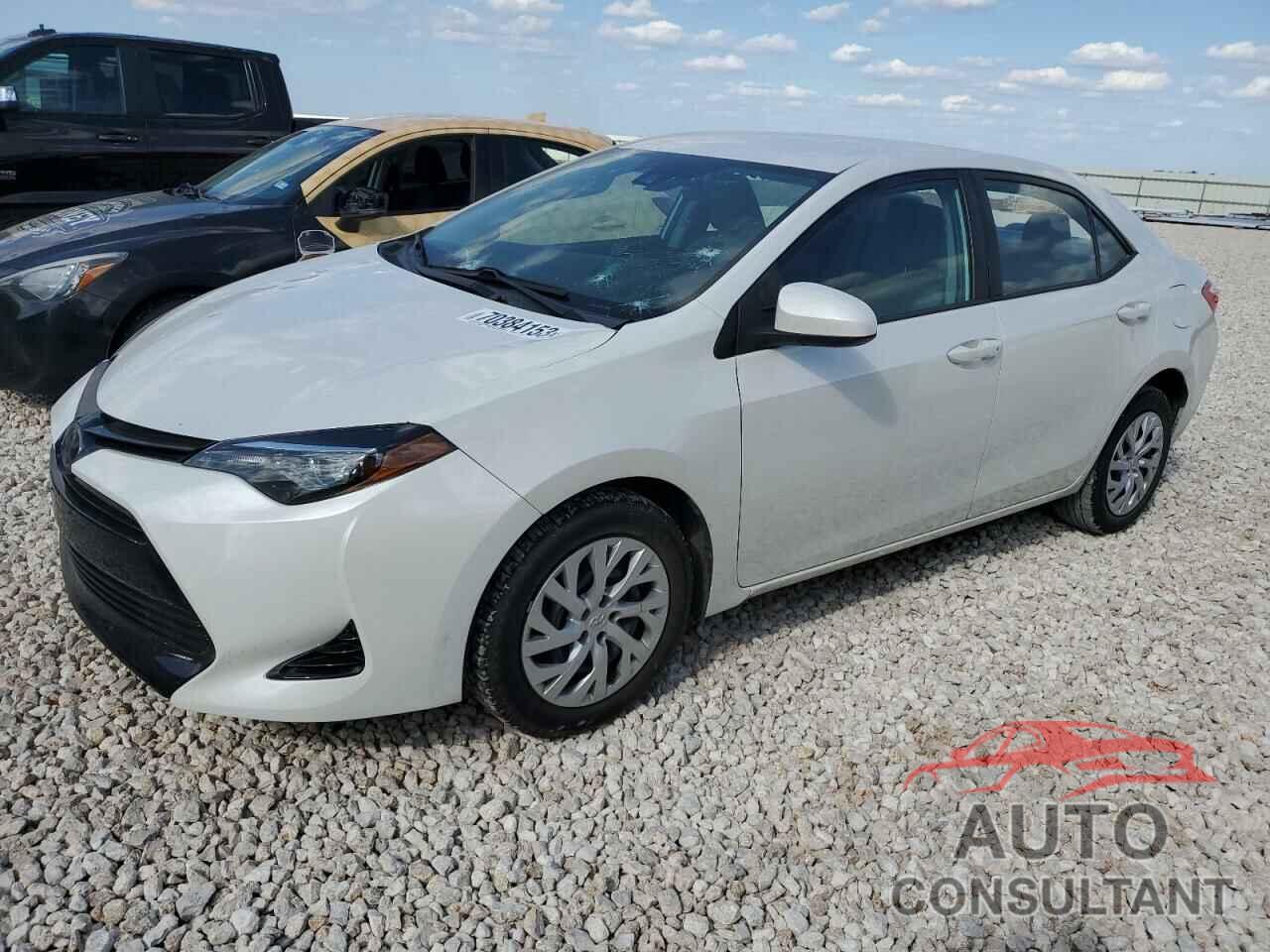 TOYOTA COROLLA 2018 - 5YFBURHE6JP791594