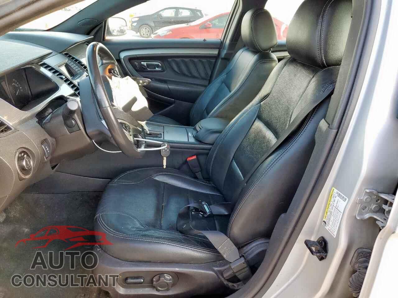 FORD TAURUS 2015 - 1FAHP2E85FG106961