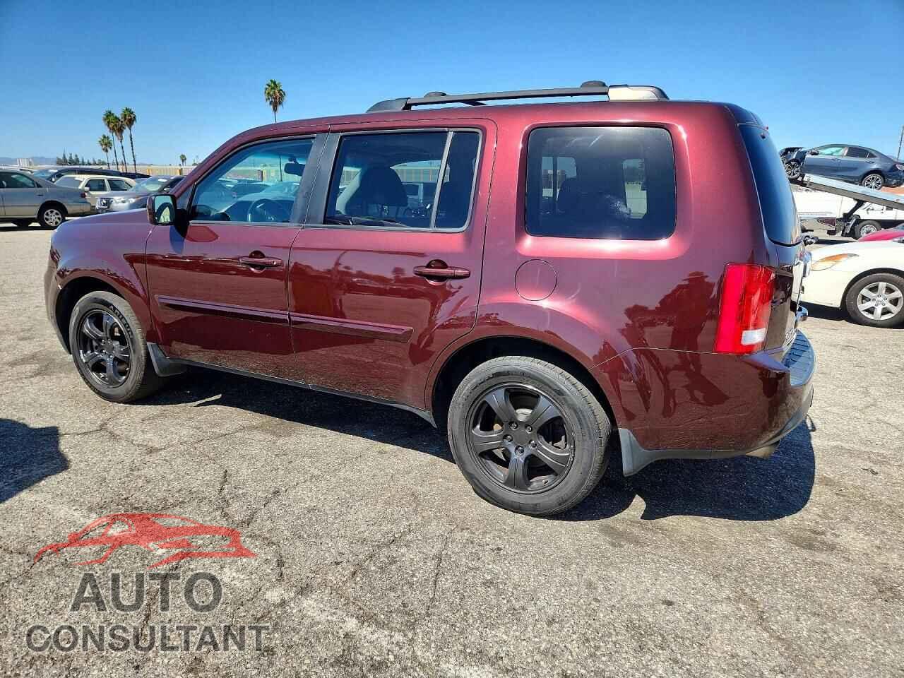 HONDA PILOT 2015 - 5FNYF4H53FB015613