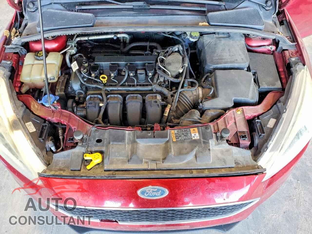 FORD FOCUS 2015 - 1FADP3F2XFL252911