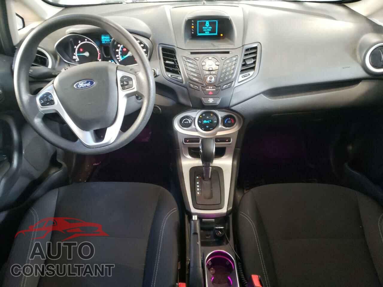 FORD FIESTA 2017 - 3FADP4EJ5HM165403