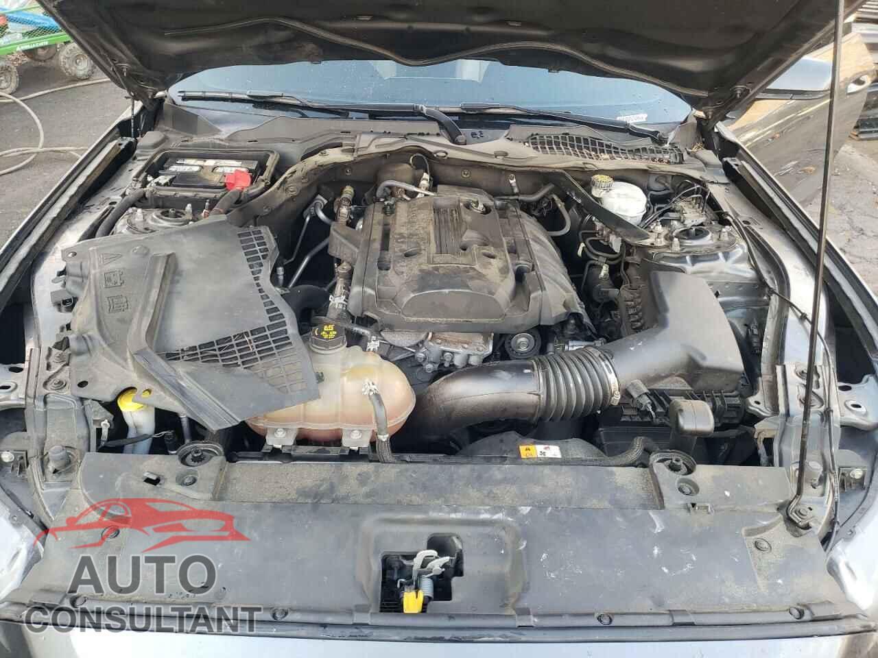 FORD MUSTANG 2017 - 1FATP8UH8H5320677