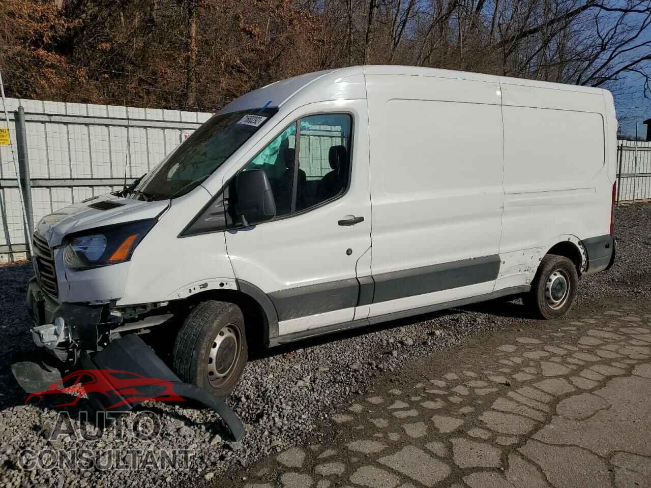 FORD TRANSIT 2019 - 1FTYR2CM0KKB55741