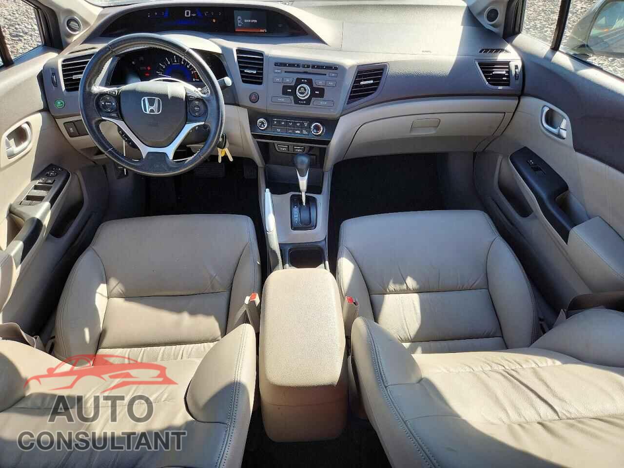 HONDA CIVIC 2012 - 2HGFB2F92CH521308