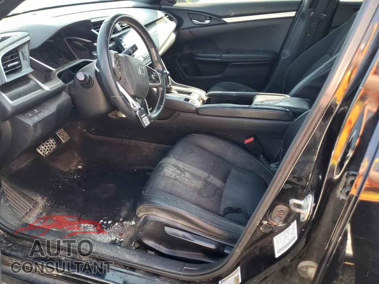 HONDA CIVIC 2019 - 2HGFC2F81KH503143