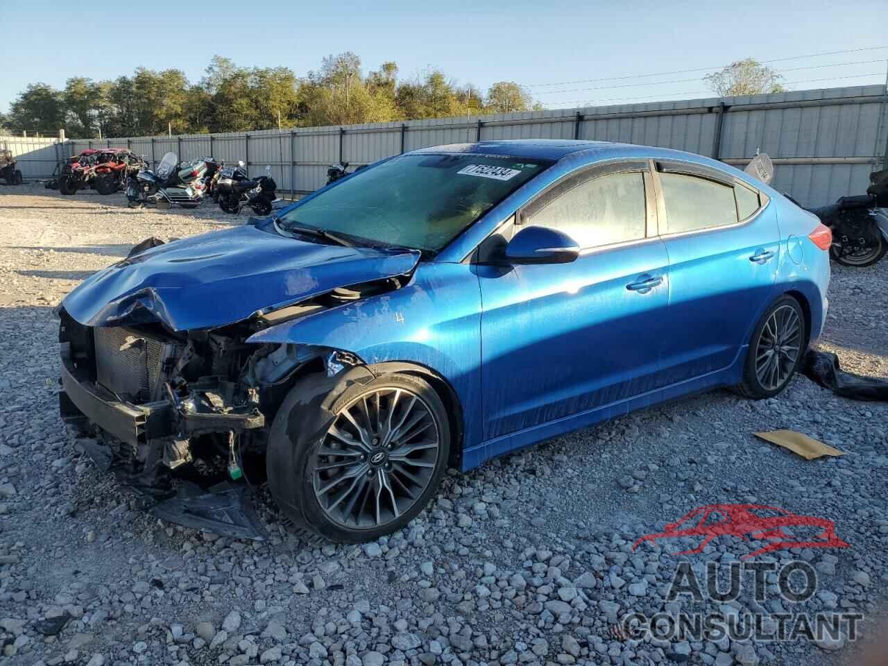 HYUNDAI ELANTRA 2018 - KMHD04LB9JU530320