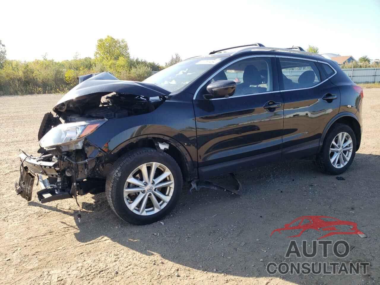 NISSAN ROGUE 2018 - JN1BJ1CR3JW600891