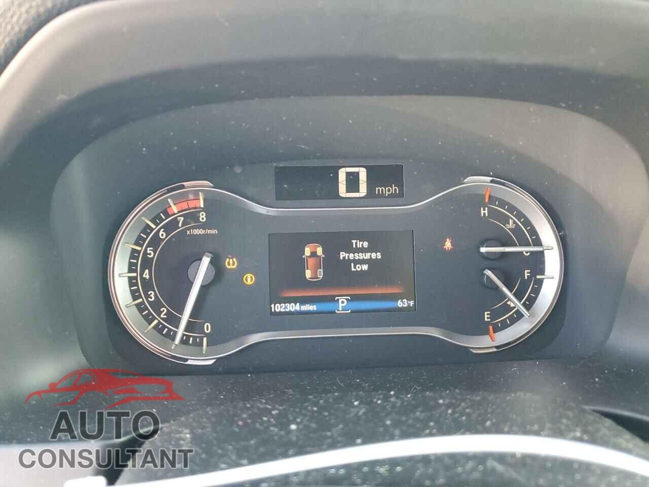 HONDA PILOT 2017 - 5FNYF5H52HB021265