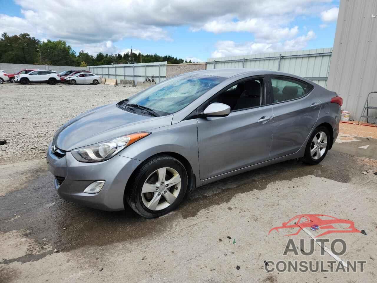 HYUNDAI ELANTRA 2013 - KMHDH4AE9DU990104