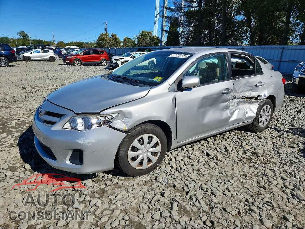 TOYOTA COROLLA 2011 - 2T1BU4EE7BC715231