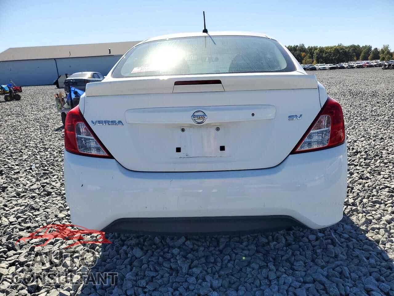 NISSAN VERSA 2017 - 3N1CN7AP2HL873690