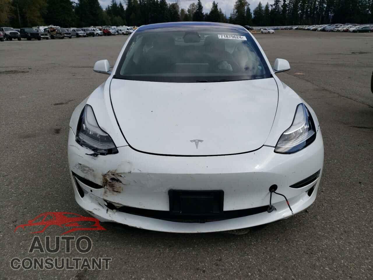 TESLA MODEL 3 2018 - 5YJ3E1EAXJF041177