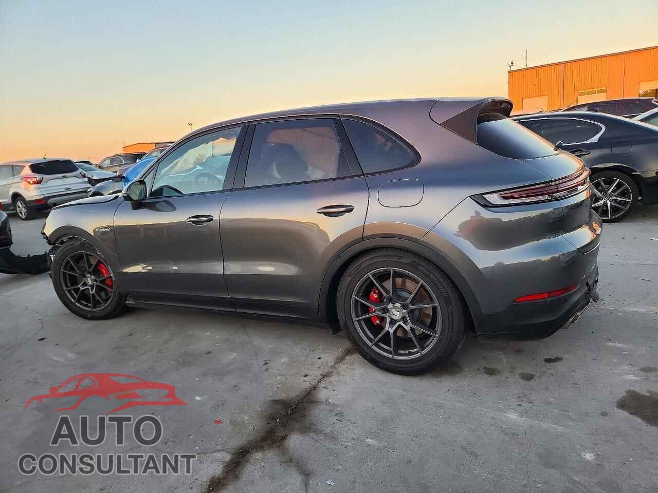 PORSCHE CAYENNE 2025 - WP1AN2AY3SDA22574