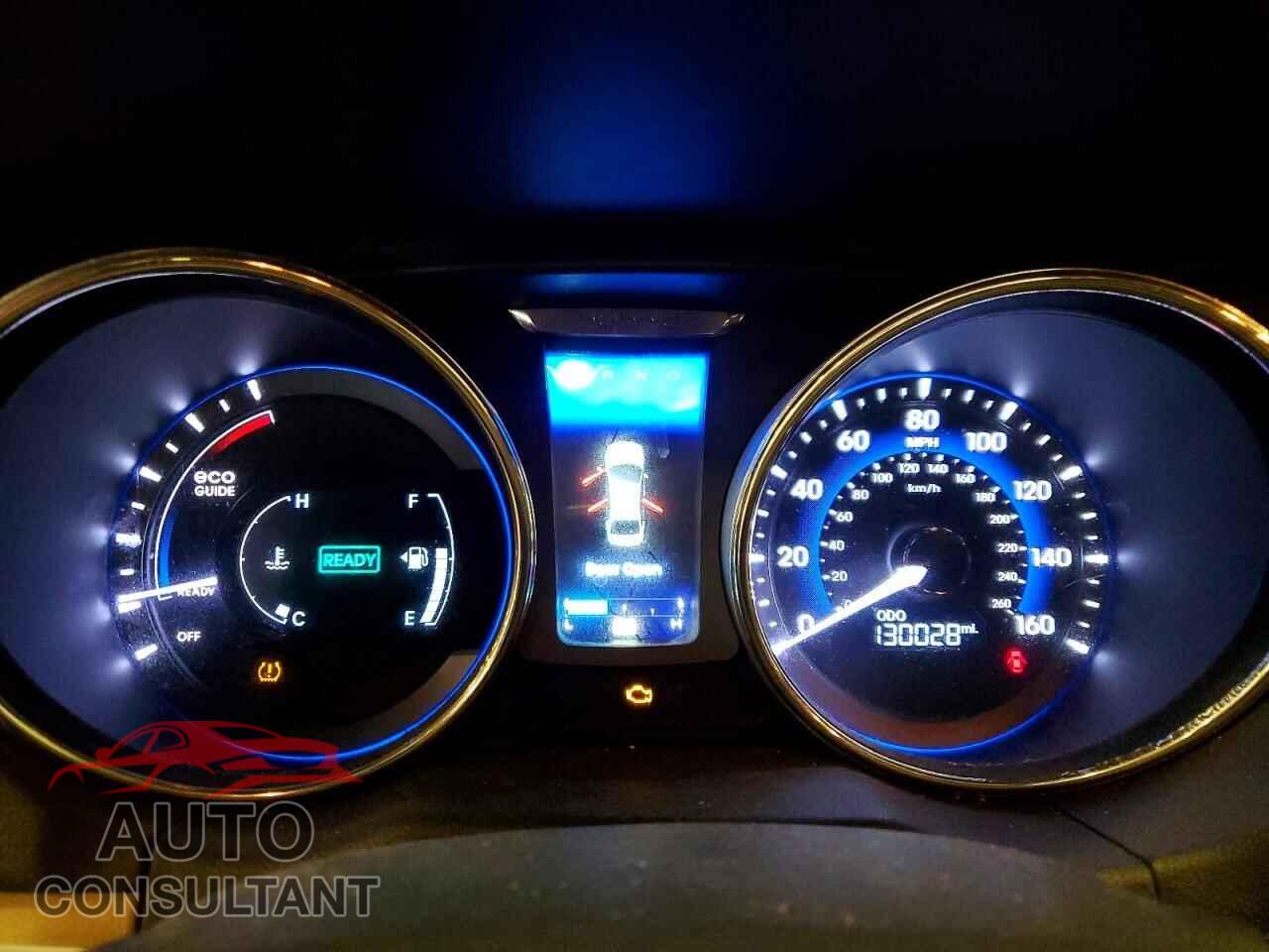 HYUNDAI SONATA 2012 - KMHEC4A48CA021940